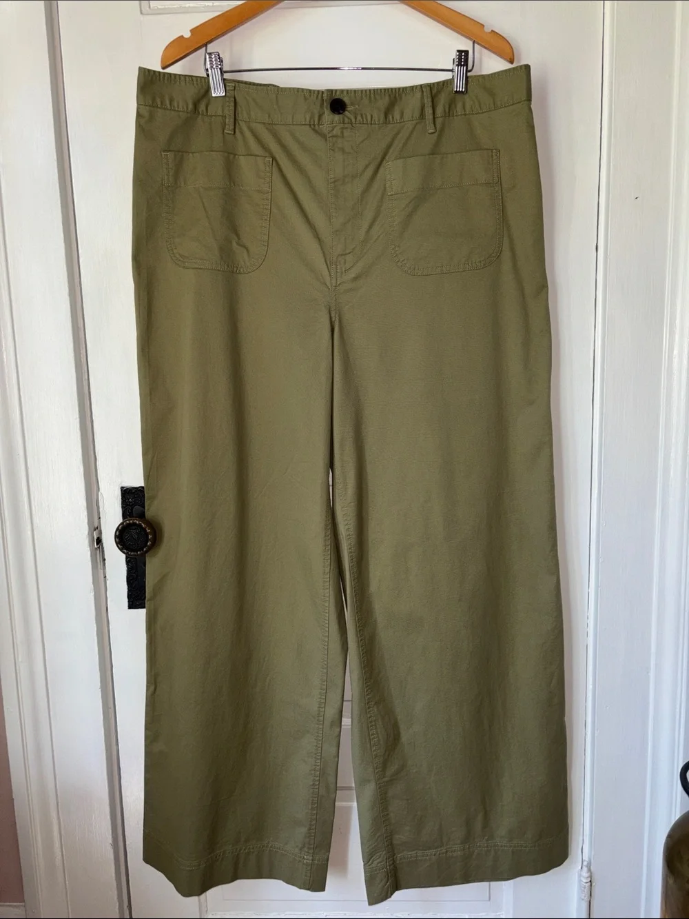 FREE ASSEMBLY PATCH POCKET WIDE LEG PANTS